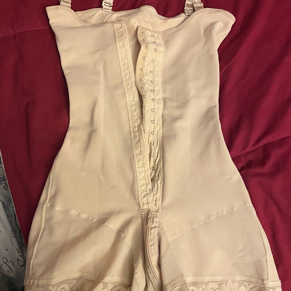 M&D faja postparto size XS